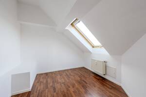 Atemberaubende Aussichtslage - 5 Zimmer Wohnung in der Stuttgarter Weinsteige – 70180 Stuttgart – Vorschaubild 4