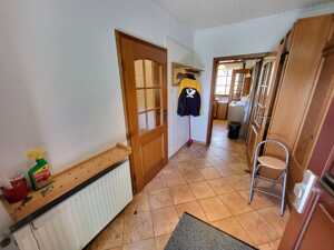 Zentrale Lage: Doppelhaushälfte auf Eigenland (WEG) mit Naturblick und Entwicklungsmöglichkeiten – 23558 Lübeck – Vorschaubild 8