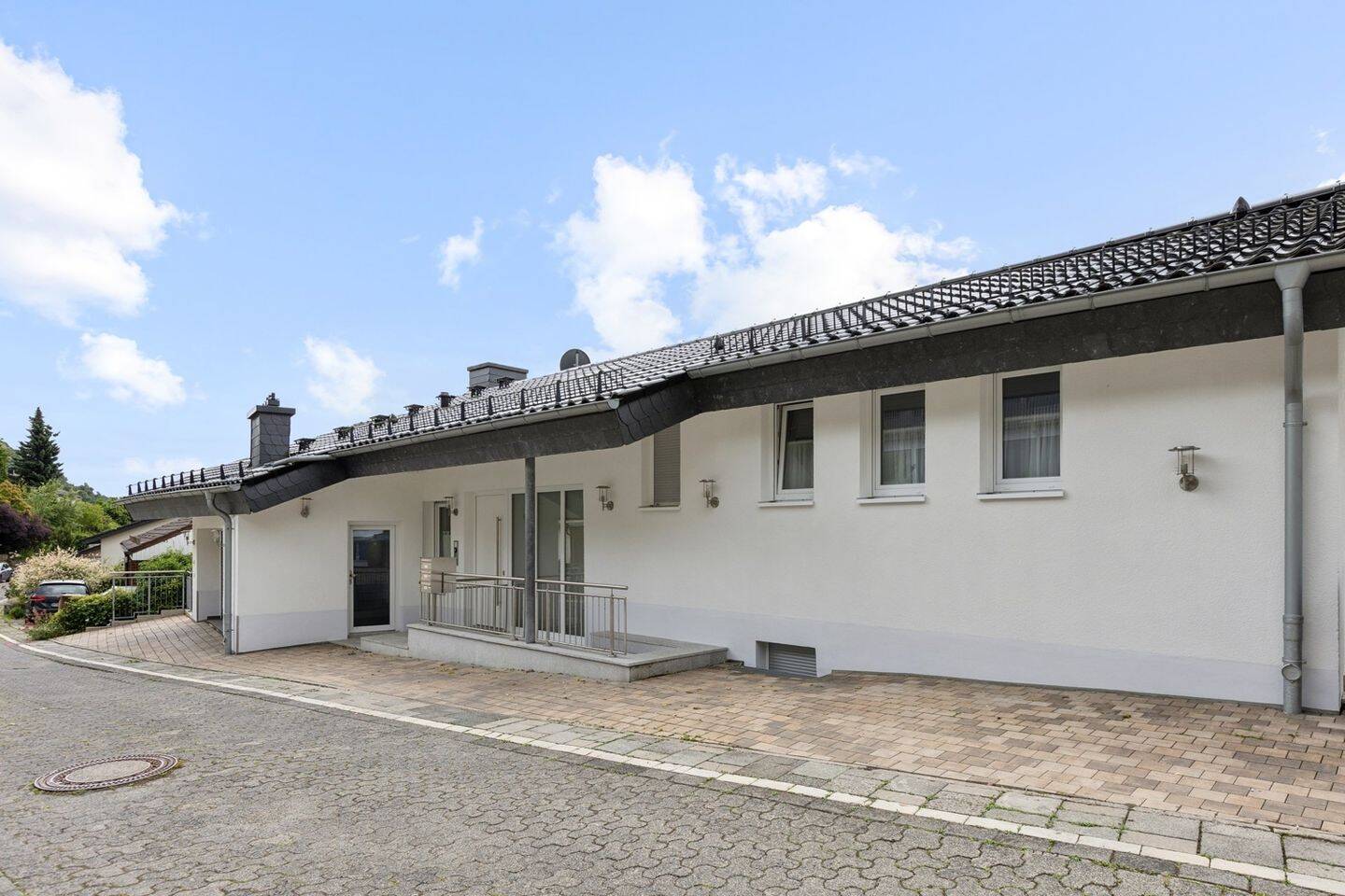 Jetzt investieren - später einziehen: Exklusives Anwesen in Eppstein – Eppstein – Vorschaubild 3