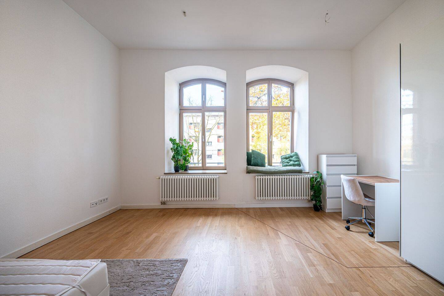 ?? Sanierte Altbauperle nahe Boxhagener Platz - Helle 1 Zi Whg mit neuem Bad , EBK & hohen Decken – Berlin – Vorschaubild 3