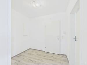 Top Geschnittene 3-Zimmer-Wohnung mit Gedämmter Fassade und neuem Balkon – 49191 Belm – Vorschaubild 9