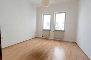 Charmante Jugendstilwohnung mit Balkon und Tageslichtbad - Urbanstraße – 70190 Stuttgart – Vorschaubild 8