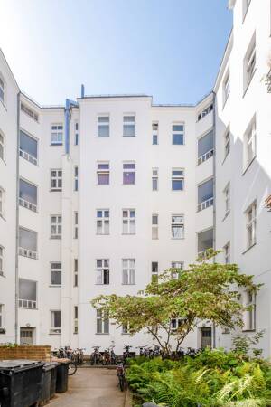Idyllisch gelegene Altbauwohnung mit Balkon im Reuterkiez – 12047 Berlin – Vorschaubild 7