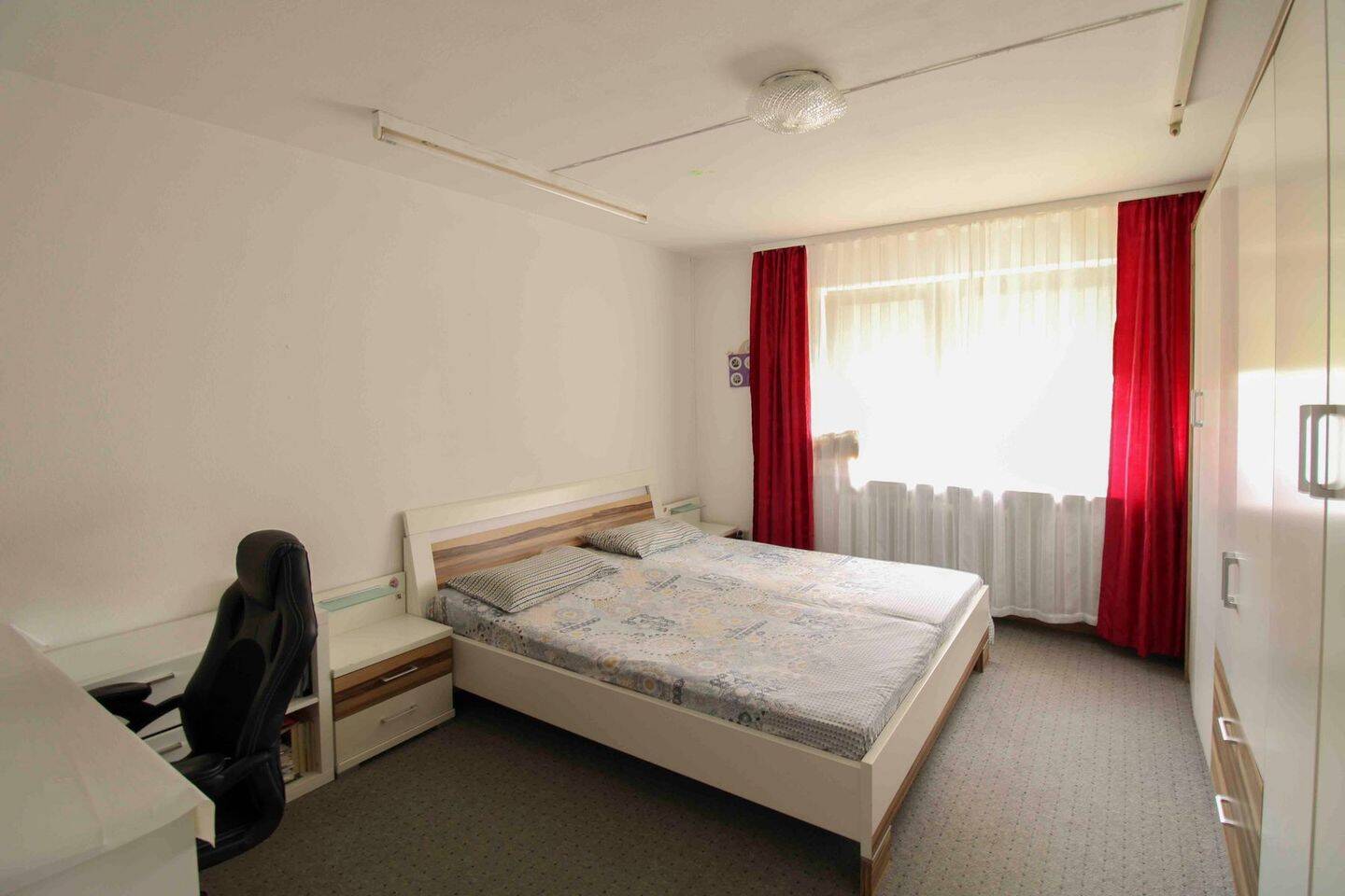 Vollvermietbares 4-Familienhaus in ruhiger Anliegerstraße - Viel Platz & Entwicklungsspielraum – Reutlingen – Vorschaubild 8