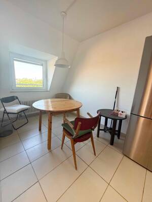 Quadrate nähe Uni | Gepflegte 2 ZKB DG-Wohnung mit Terrasse | TG Stellplätze inkl. – 68159 Mannheim – Vorschaubild 7