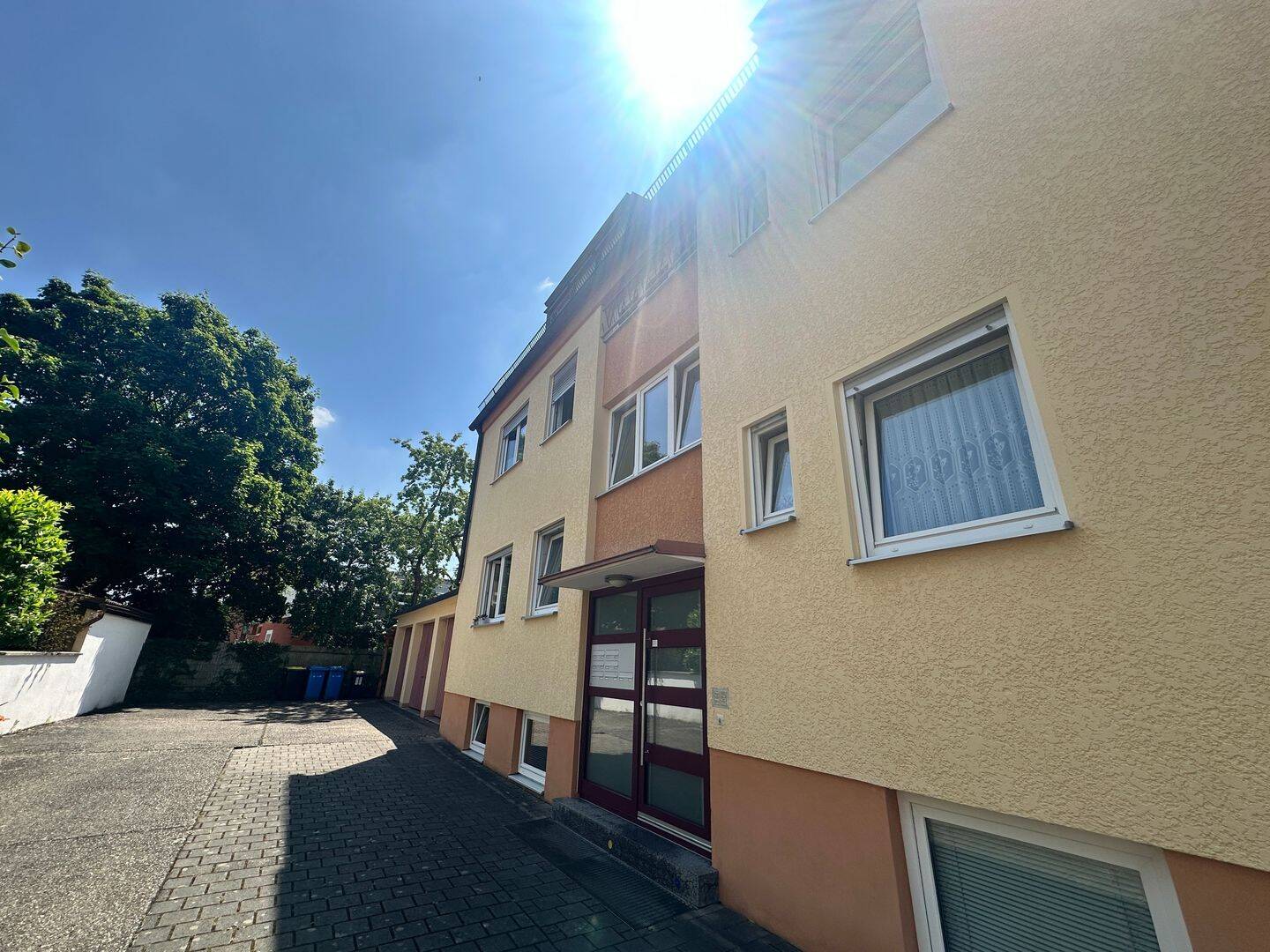 Helle 3-Zi.-Wohnung mit Blick aufs Storchennest – Modernisiert & Vermietet in Nürnberg-Reichelsdorf – Nürnberg – Bild 1 von 9