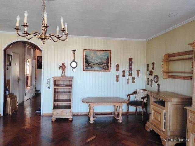 Krefeld-City, Ostwall 71 - Großteils möblierte 3-Zimmer-Maisonette-Wohnung (127qm) mit 2 großen Balkonen ab Oktober zu mieten !!! – Krefeld – Vorschaubild 4