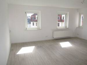 Aufwändig sanierte 2-Raumwohnung zu vermieten!