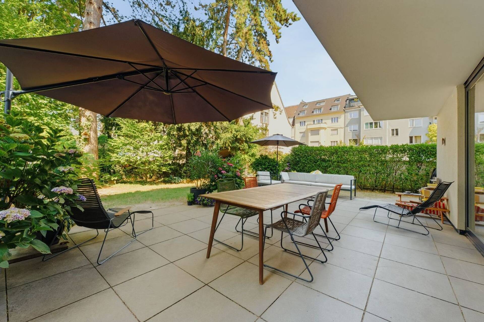Erdgeschosswohnung in 50933 Köln mit 150 m² kaufen