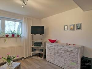 (EF0641_M) Dresden: Schönfeld, kleine ruhige 2-Zimmer-Wohnung mit eigener Terrasse in grüner Randlage, WLAN inkl. – 1328 Dresden – Vorschaubild 3