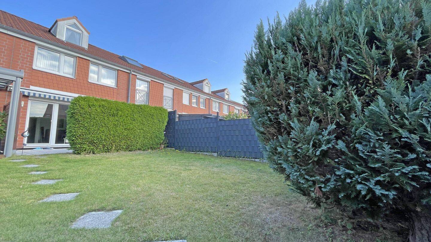 Familientraum in ruhiger Lage in Wettbergen - junges, gepflegtes RMH mit Garten, Garage & überdachter Abstellfläche – Hannover – Vorschaubild 3