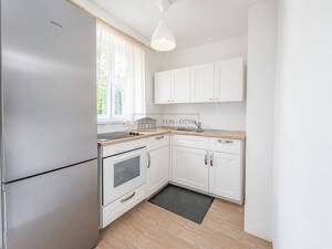 Schöne 2 Zimmer Wohnung mit Balkon, Keller und Stellplatz – 22147 Hamburg – Vorschaubild 4