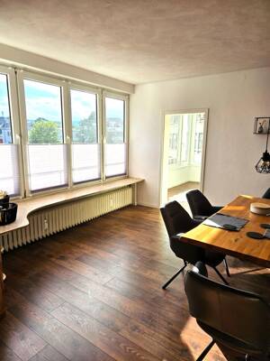 KS Mitte/West, lichtdurchflutete ehemalige Chefwohnung – 34117 Kassel – Vorschaubild 3