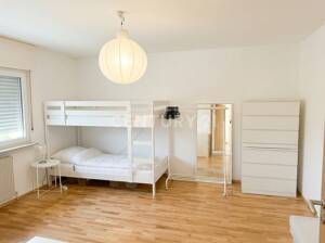 Modernisiertes Raumwunder mit Pool & Potential - Ihr neues Zuhause in Berlin – 13589 Berlin – Vorschaubild 9
