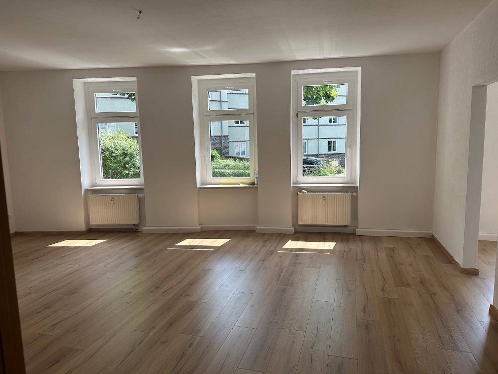 3-Zi.-Zimmer Wohnung in ruhiger Lage im EG mit großem Wohnzimmer und offener Küche – Chemnitz – Vorschaubild 6