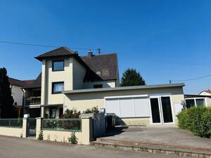 Wohn-/Geschäftshaus, 4 Einheiten, ca. 233 m² Wfl+71 m² Gewerbe, ca 587 m² Grund, TOP-Lage Etting – 85055 Ingolstadt – Vorschaubild 1