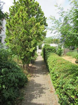 Familienfreundliches Reihenmittelhaus mit Garten, Balkon und Garage! – 70378 Stuttgart – Vorschaubild 4