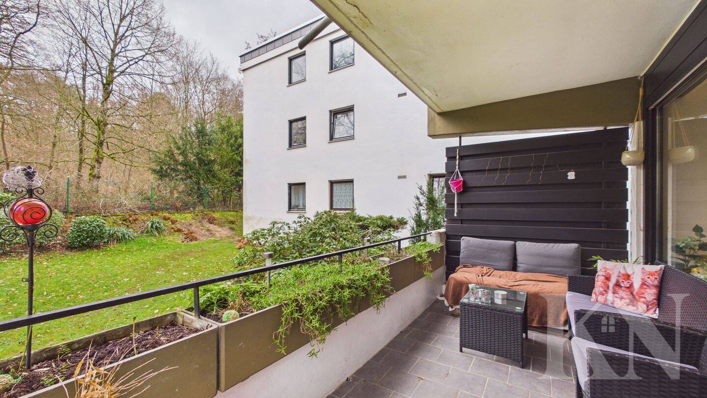 Top-Lage: Erdgeschosswohnung mit Balkon, TG-Stellplatz & Wellnessbereich in Saarbrücken-Rotenbühl – Saarbrücken – Vorschaubild 9
