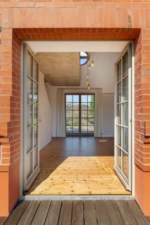 Industriegeschichte trifft High-End-Architektur: Wohnen im Wasserturm – 10317 Berlin – Vorschaubild 5