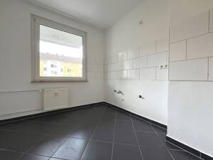 Renovierte 3-Zimmer-Etagenwohnung in Duisburg-Vierlinden – 47178 Duisburg – Vorschaubild 2