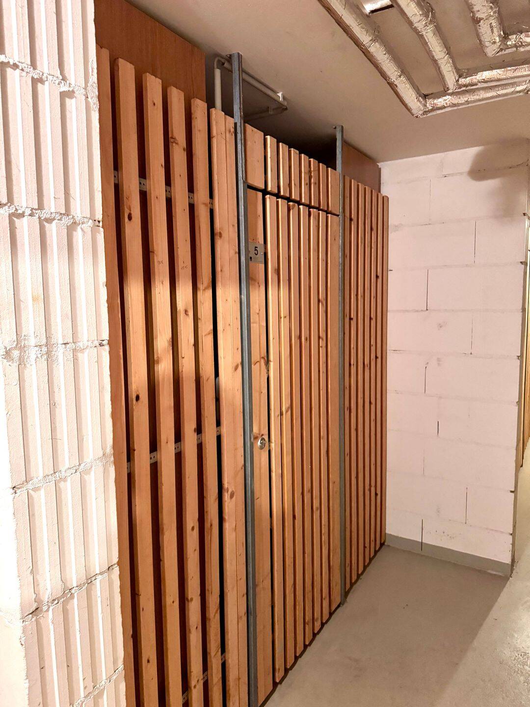 Begehrte Lage! Vermietete 3-Zimmer-Wohnung mit Terrasse und Stellplatz in parkähnlicher Wohnanlage – Dresden – Vorschaubild 4