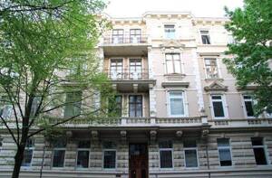 Rotherbaum: 1-Zi-Altbau in Uninähe: Wohnbüro, Praxis, Atelier