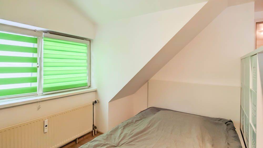 HOMESK - Bezugsfreie 2-Zimmer-Dachgeschosswohnung in Hermsdorf – Berlin – Vorschaubild 3