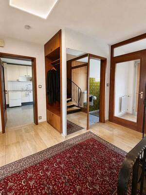 Viel Platz zum Leben - Einfamilienhaus mit großem Garten, Garage und Balkon in Koblenz-Metternich – 56072 Koblenz – Vorschaubild 5