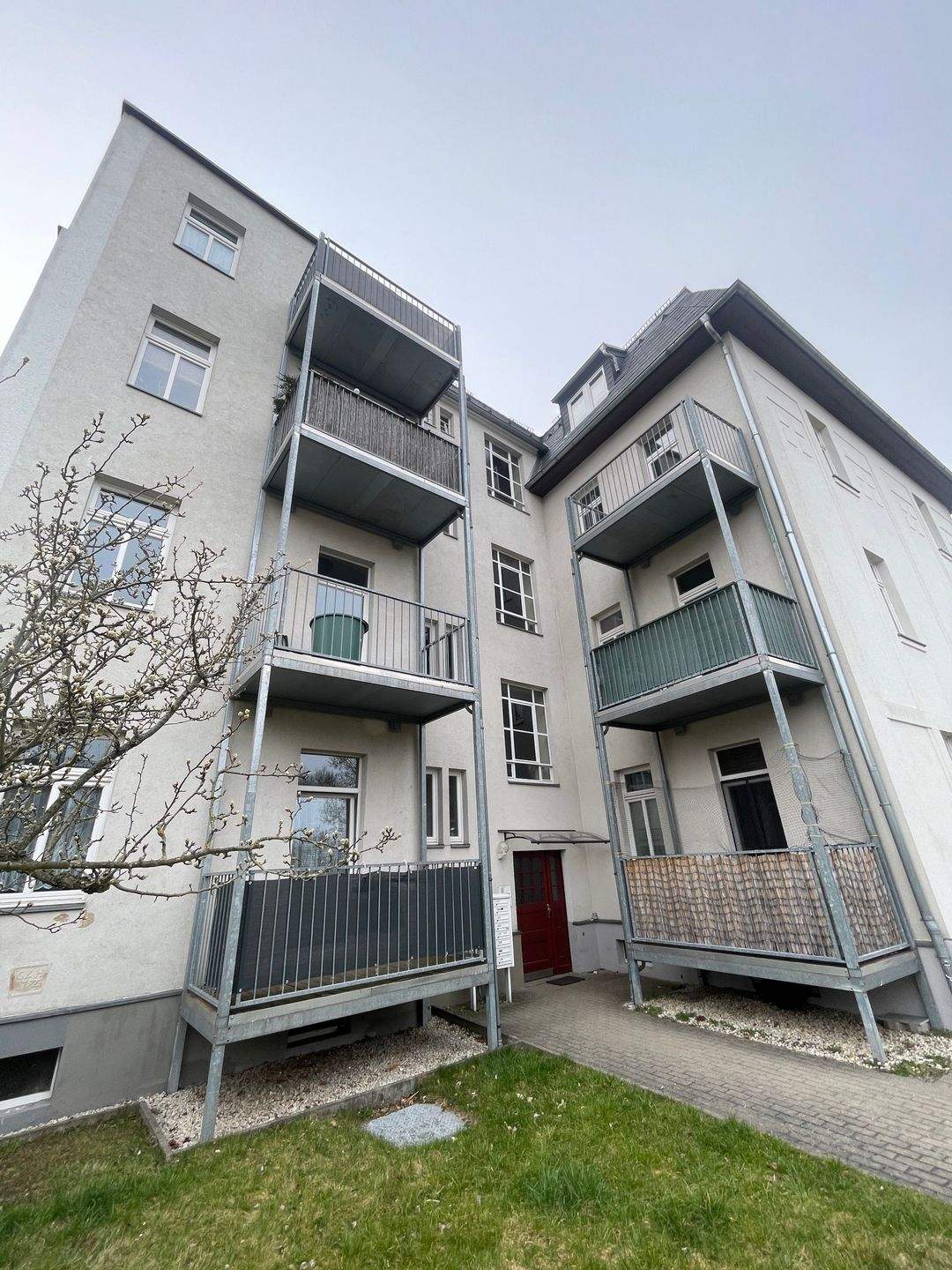 Solbrigstr. / charmante 2-Raum- Wohnung, Laminat , in Stadtparknähe – Chemnitz – Vorschaubild 5