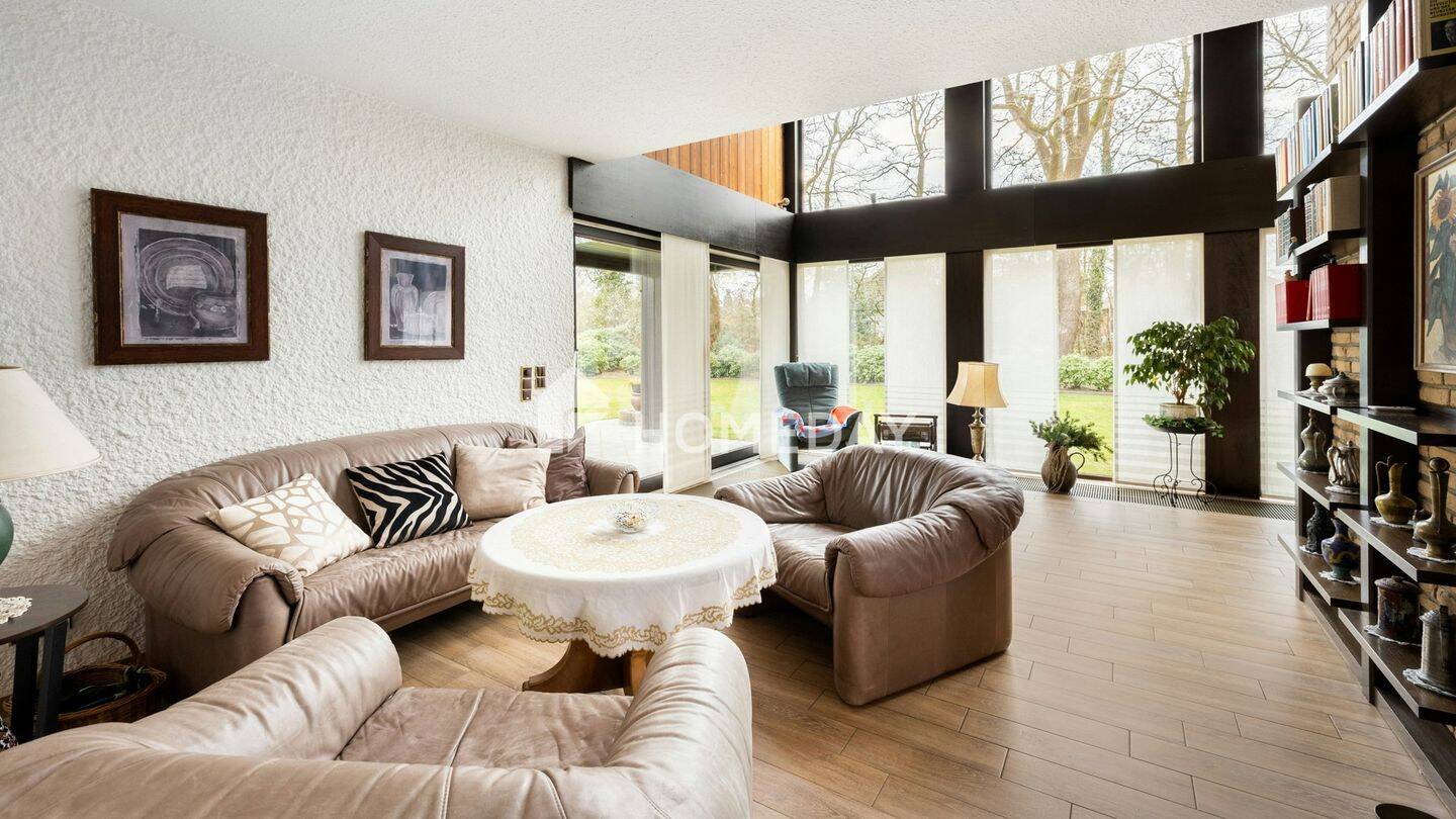 Ihr Zuhause mit viel Charme, Gallerie-Wohnzimmer, Garage & wunderschönem Garten | Ahlhorn – Großenkneten – Vorschaubild 4
