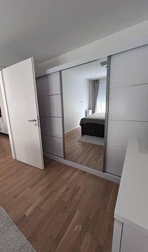 Moderne 2-Zimmer-Neubauwohnung mit hochwertiger EBK - Stilvoll wohnen in bester und ruhiger Lage – 90408 Nürnberg – Vorschaubild 4