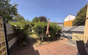 Gepflegtes Reihenmittelhaus mit großem Garten in Frankfurt-Sossenheim – 65936 Frankfurt am Main – Vorschaubild 9