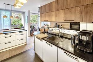 Stilvolle 3-Zimmer-Wohnung am Arabellapark (U4)