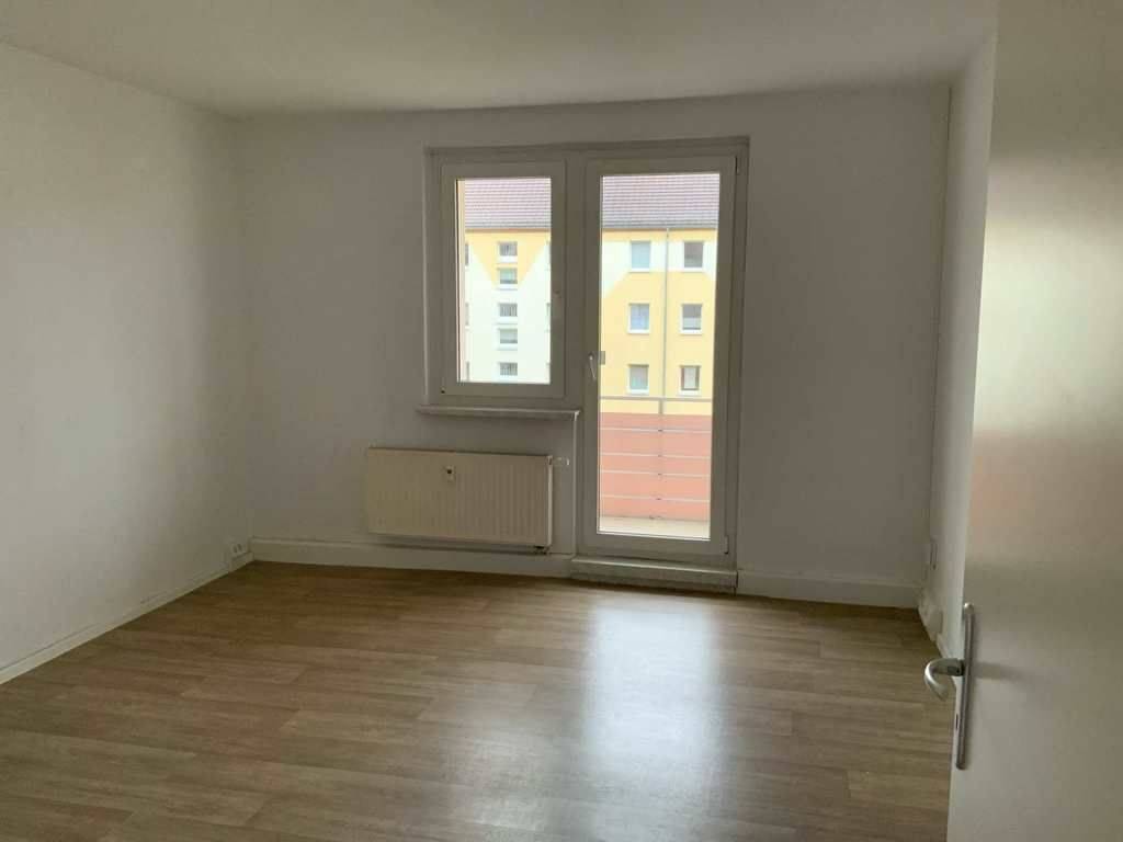 Frisch sanierte 3-Raumwohnung mit Balkon
