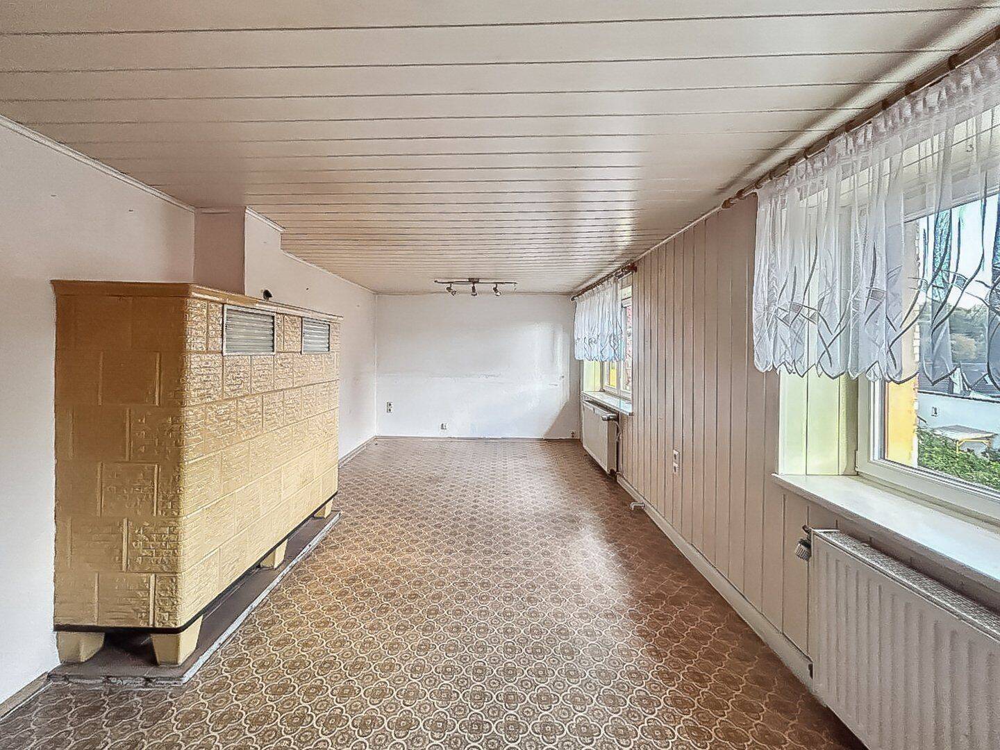 Großzügiges Familienhaus mit Wintergarten und vielseitigen Nutzungsmöglichkeiten in Frohburg – Kohren-Sahlis – Vorschaubild 7