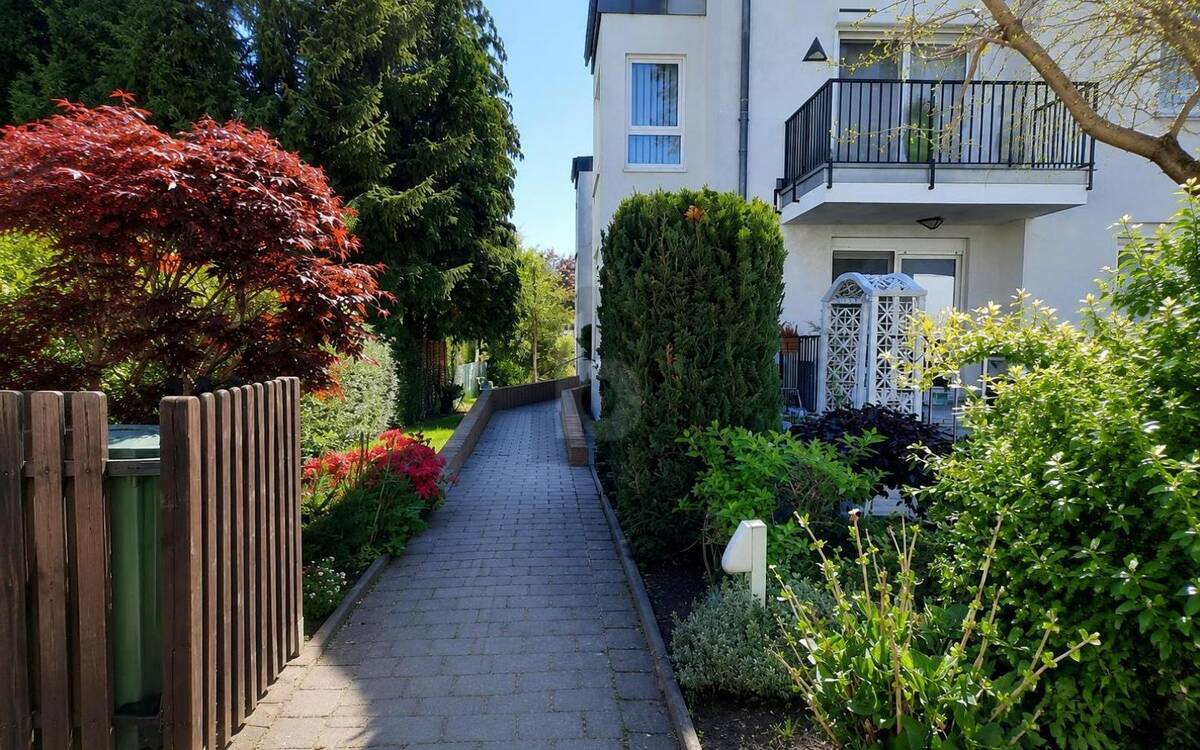 NATUR TRIFFT KOMFORT - INKLUSIVE PRIVATEM BADESEE – 13503 Berlin – Bild 1 von 5