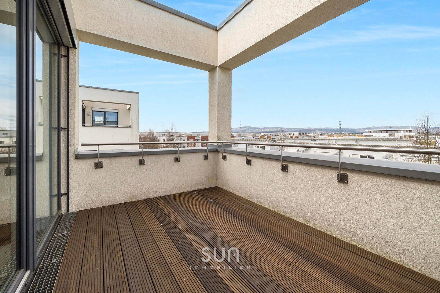 ÜBER DEN DÄCHERN RIEDBERGS: 360° Panorama-Penthouse | Skyline & Taunusblick | 5 Terrassen – Frankfurt am Main – Vorschaubild 9