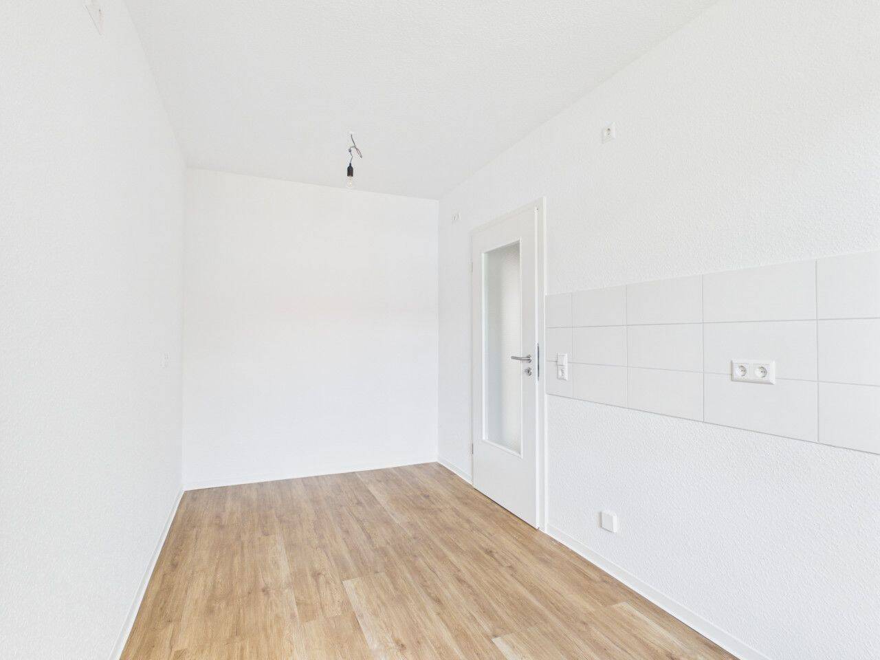 3-Raum-Wohnung mit Balkon auf dem Kaßberg – Chemnitz – Vorschaubild 5