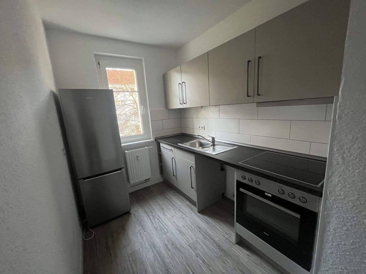Kleines, schickes 1-Zimmer-Appartement mit Einbauküche, sofort einzugsfertig – Zwickau – Vorschaubild 3