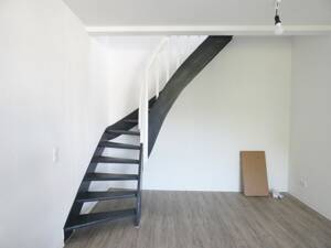 Absolut ruhig gelegene und modernisierte 2-Zi.-Maisonette-Whg.mit Balkon E-Steele! – 45276 Essen – Vorschaubild 8