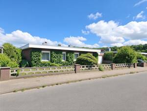 Schöner Bungalow mit 5 Zimmer in Uni-Nähe mit Wintergarten und Garage in Lübeck St.Jürgen