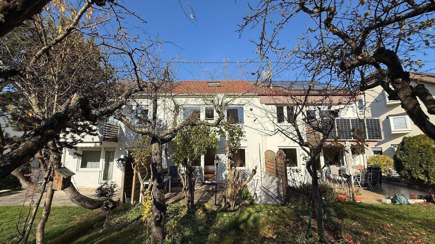 „ Das sonnige Traumhaus mit Garten in traumhafter ruhiger Südwestlage ! – Neuhausen auf den Fildern – Bild 1 von 9