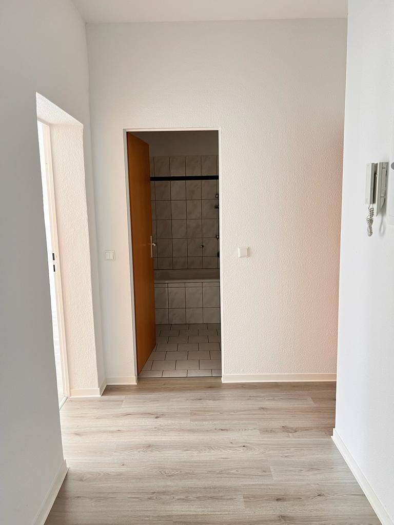 +++RENOVIERTE 2-RAUMWOHNUNG mit BALKON+++ – Chemnitz – Vorschaubild 6