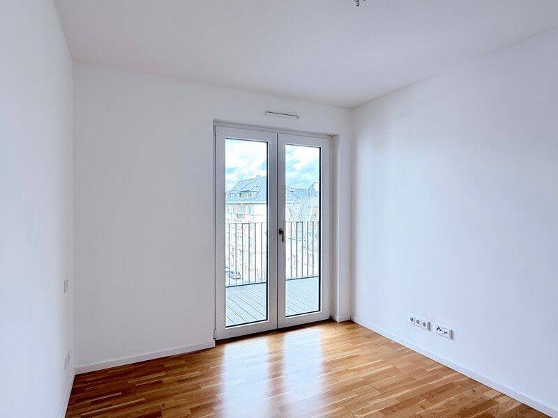 Modernes Wohnen: 2-Zi.-Wohnung mit Markenküche und Balkon – Wiesbaden – Vorschaubild 6