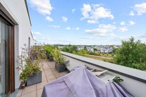 Exklusives Penthouse mit Neubaucharakter - großzügige Dachterrasse & Blick ins Grüne | 198 – 63073 Offenbach am Main – Vorschaubild 9