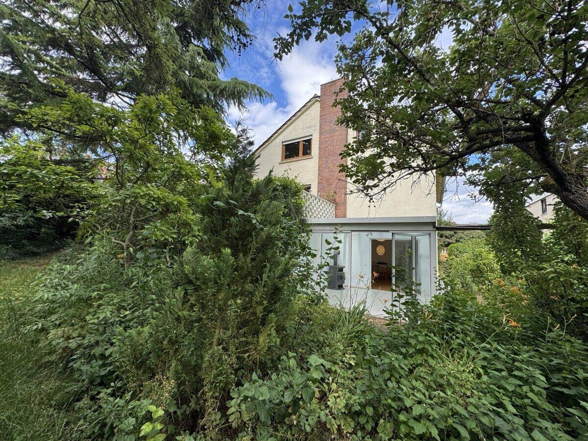 Großzügiges freistehendes Einfamilienhaus mit Garten – Ober-Olm – Vorschaubild 2