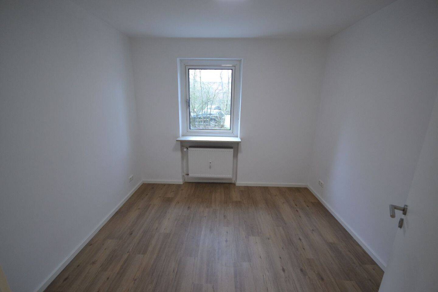 Moderne 3-Zimmer-Wohnung im Grünen – München – Vorschaubild 5