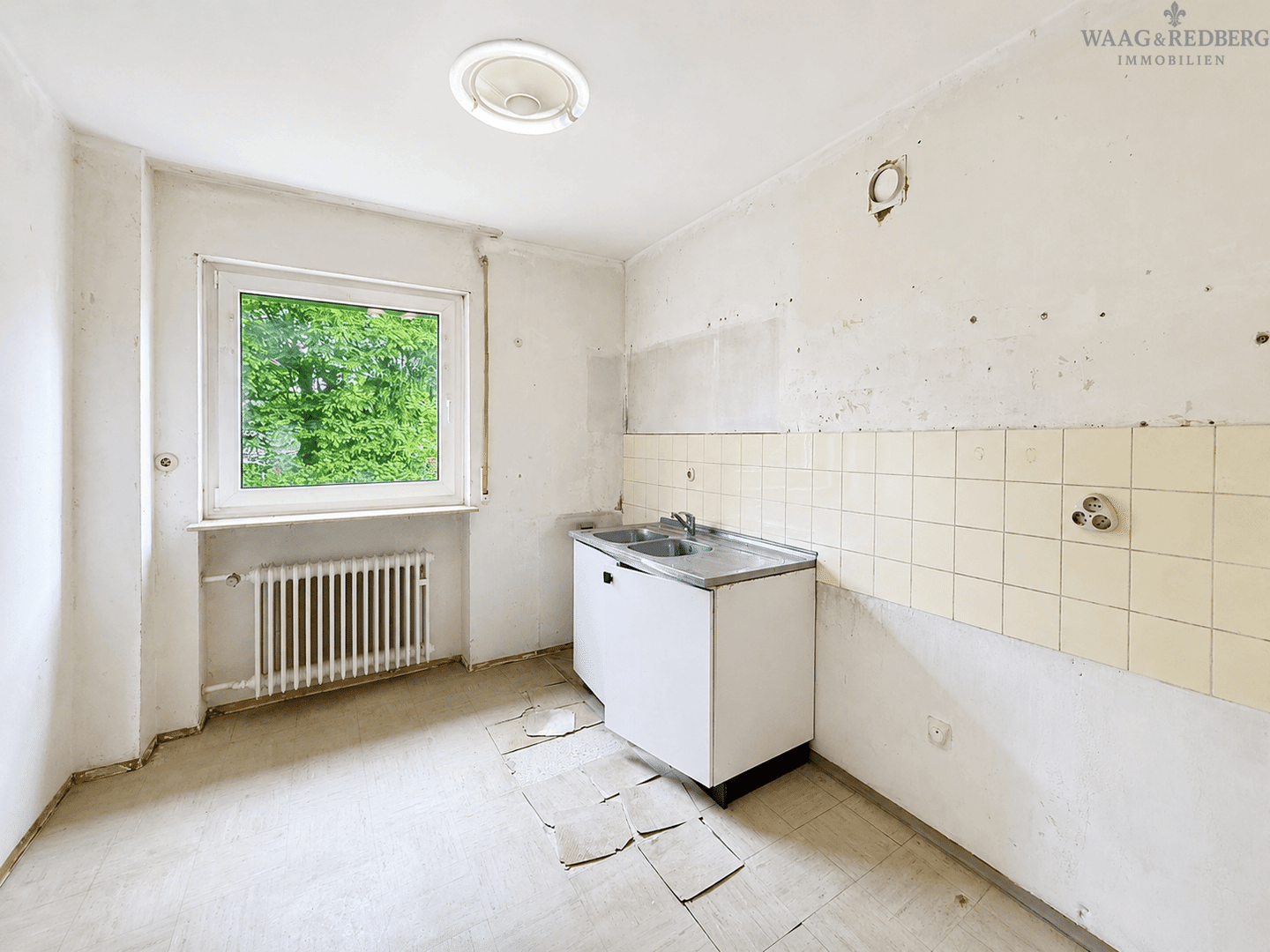 Reihenendhaus mit großem Garten und vielseitigem Potenzial in Nürnberg-Eibach – Nürnberg – Vorschaubild 5