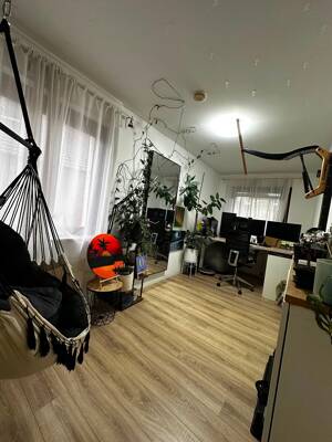 Nachmieter für ca. 90 m² große 4-Zimmer-Hochpaterrewohnung mit Balkon in Oberhausen-Borbeck gesucht – 46117 Oberhausen – Vorschaubild 2