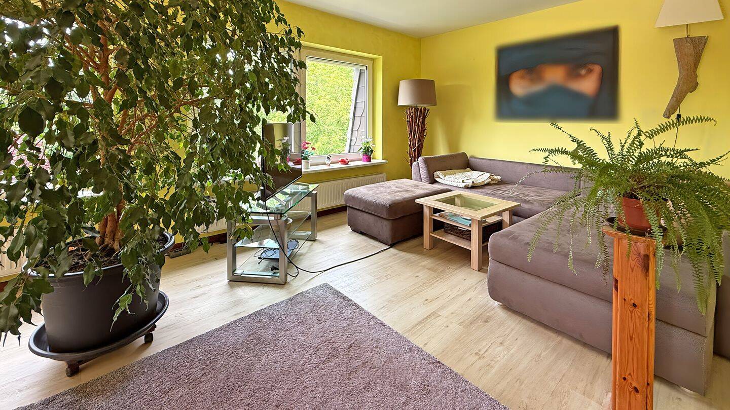 Großzügige Maisonettewohnung mit ca. 120 m² Wohnfläche, große Dachterrasse und Einzelgarage - Wentzel Dr. – Hamburg – Vorschaubild 4